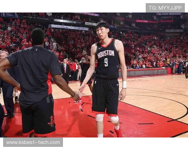 周琦带领中国男篮重回巅峰之路,探讨未来在国际赛场的挑战与机遇 周琦带领中国男篮重回巅峰之路,探讨未来在国际赛场的挑战与机遇