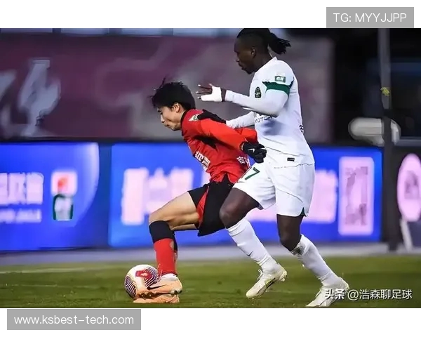 浙江队与长春亚泰激战正酣 双方全力争胜展现超强实力