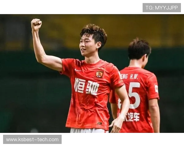 广州篮球队意识变革引发热议球员心态与战术创新的双重转变 广州篮球队意识变革引发热议球员心态与战术创新的双重转变