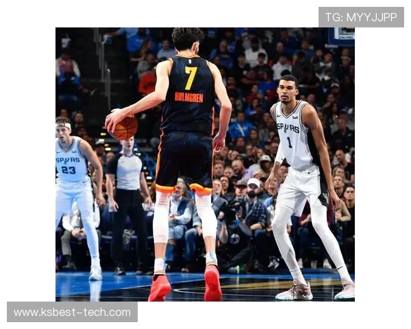 2013赛季NBA雷霆与马刺激战回顾精彩瞬间与战术分析